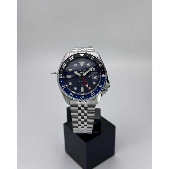 (SOLD!!) 42mm • Seiko 5 Sports Batman Automatic GMT SSK003K1 SSK003